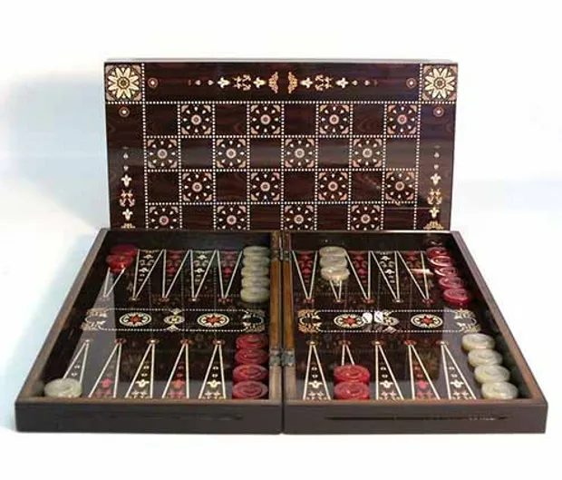 Backgammon Flowered Decoupage with Chessboard Back