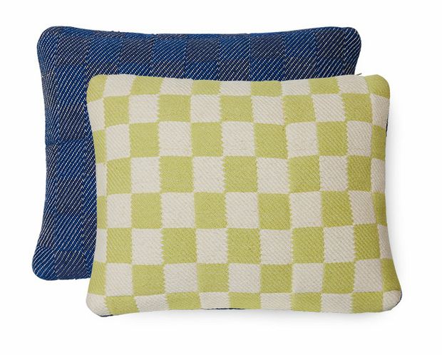 Checkered woven cushion Berries  (38x48)