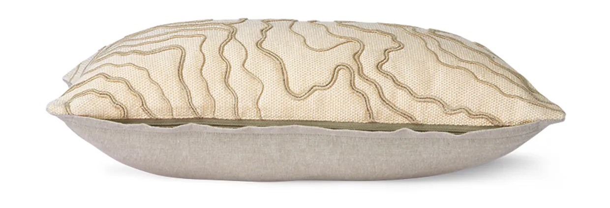 Cream cushion with stitched lines (30x50)