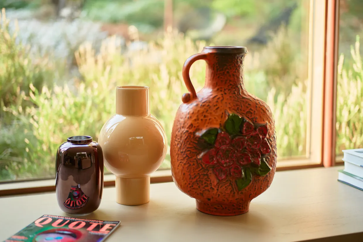 Ceramic vase cappuccino M