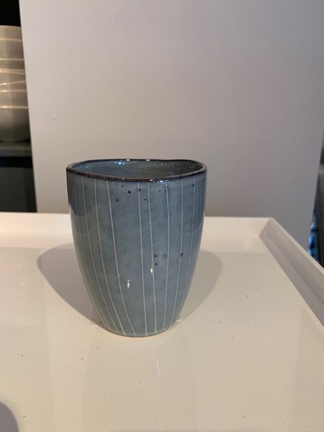 Mug without handle