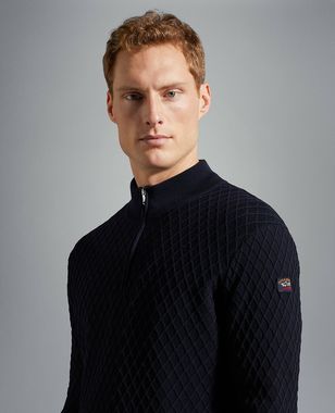 Pullover