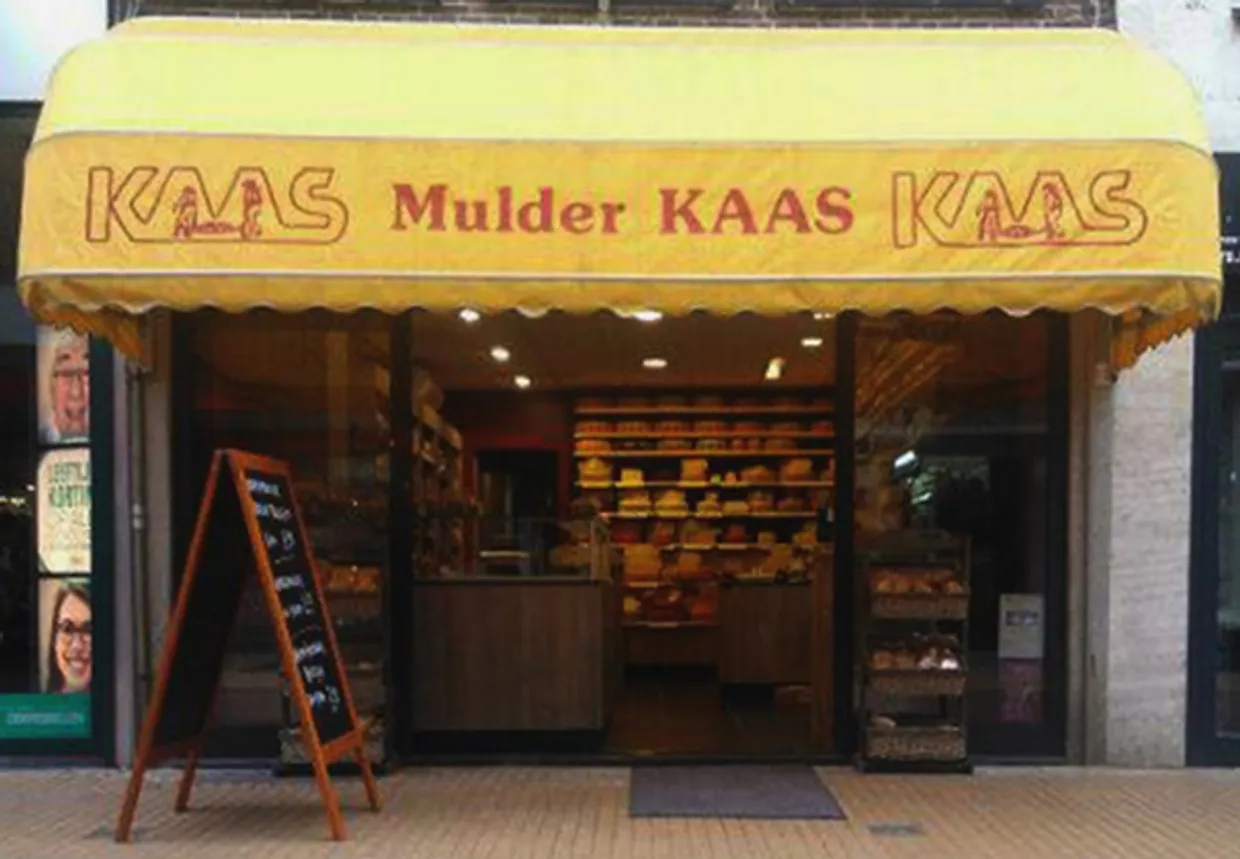 Mulder Kaas, Exterior