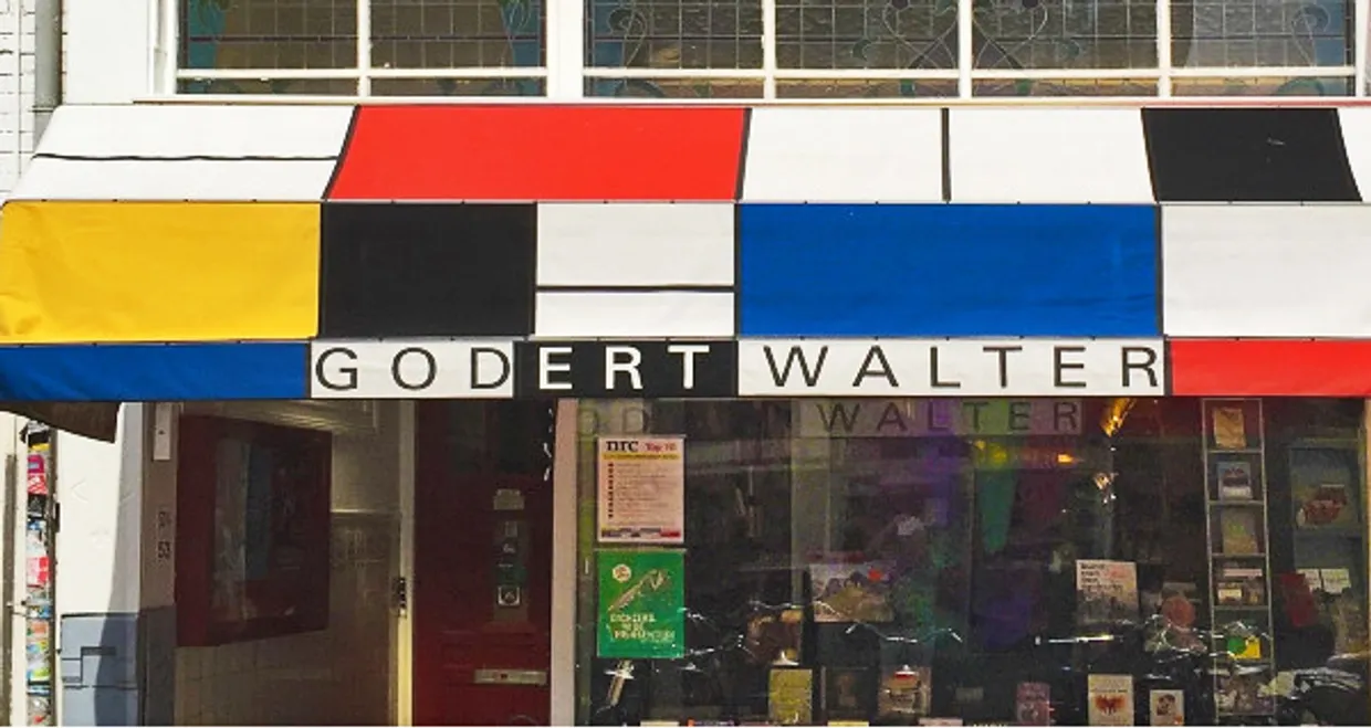 Boekhandel Godert Walter, Exterior