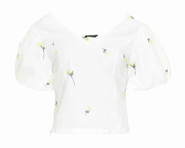 Nea flower broidery top white