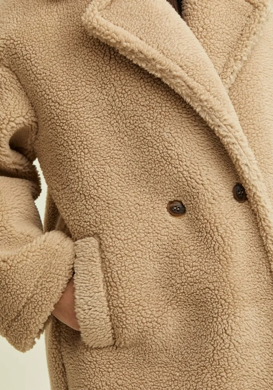 Maia teddy coat beige
