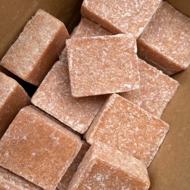 Amber blokjes ‘sandelhout’ Marokko