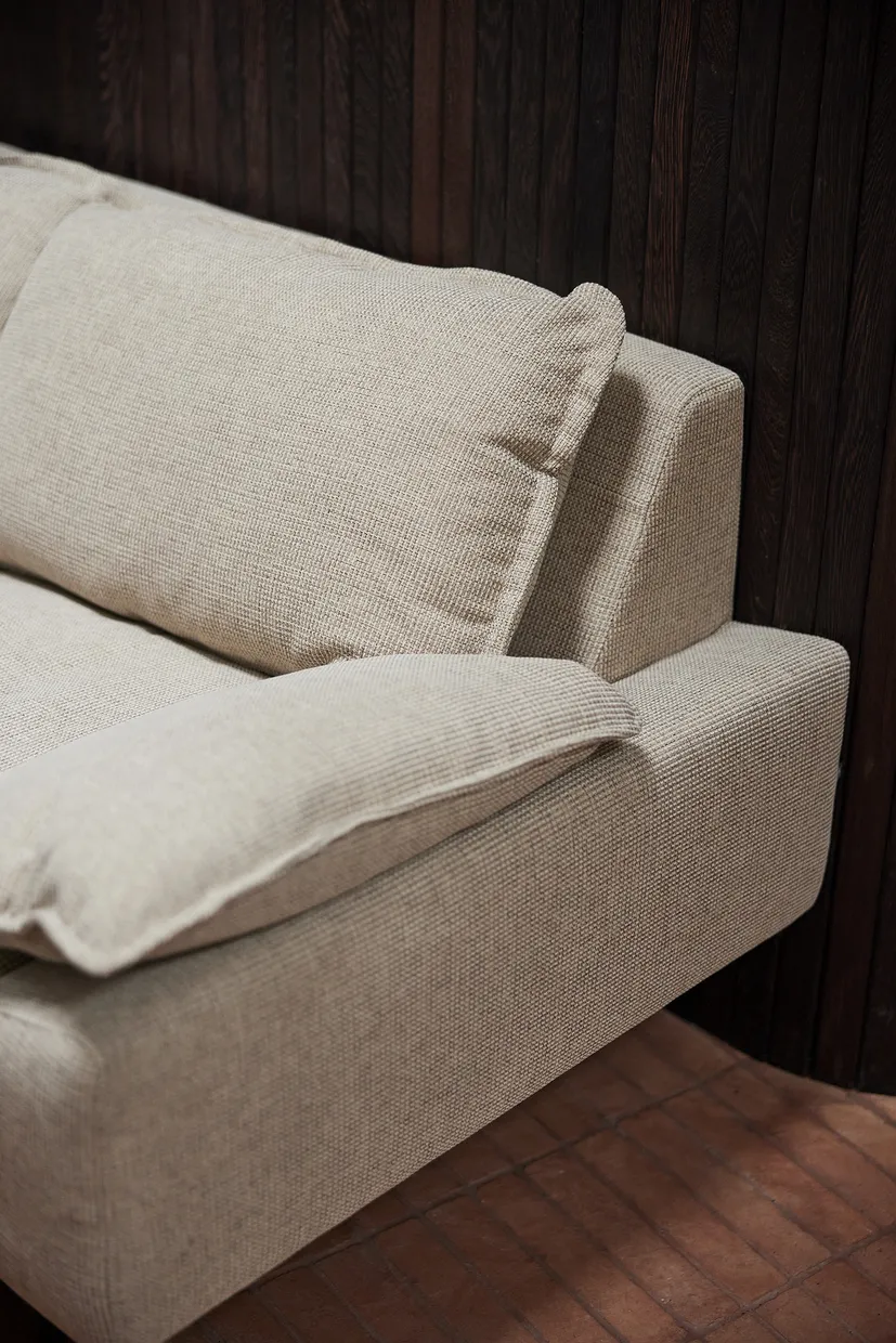Retro sofa: 4-seats, wafer, cream