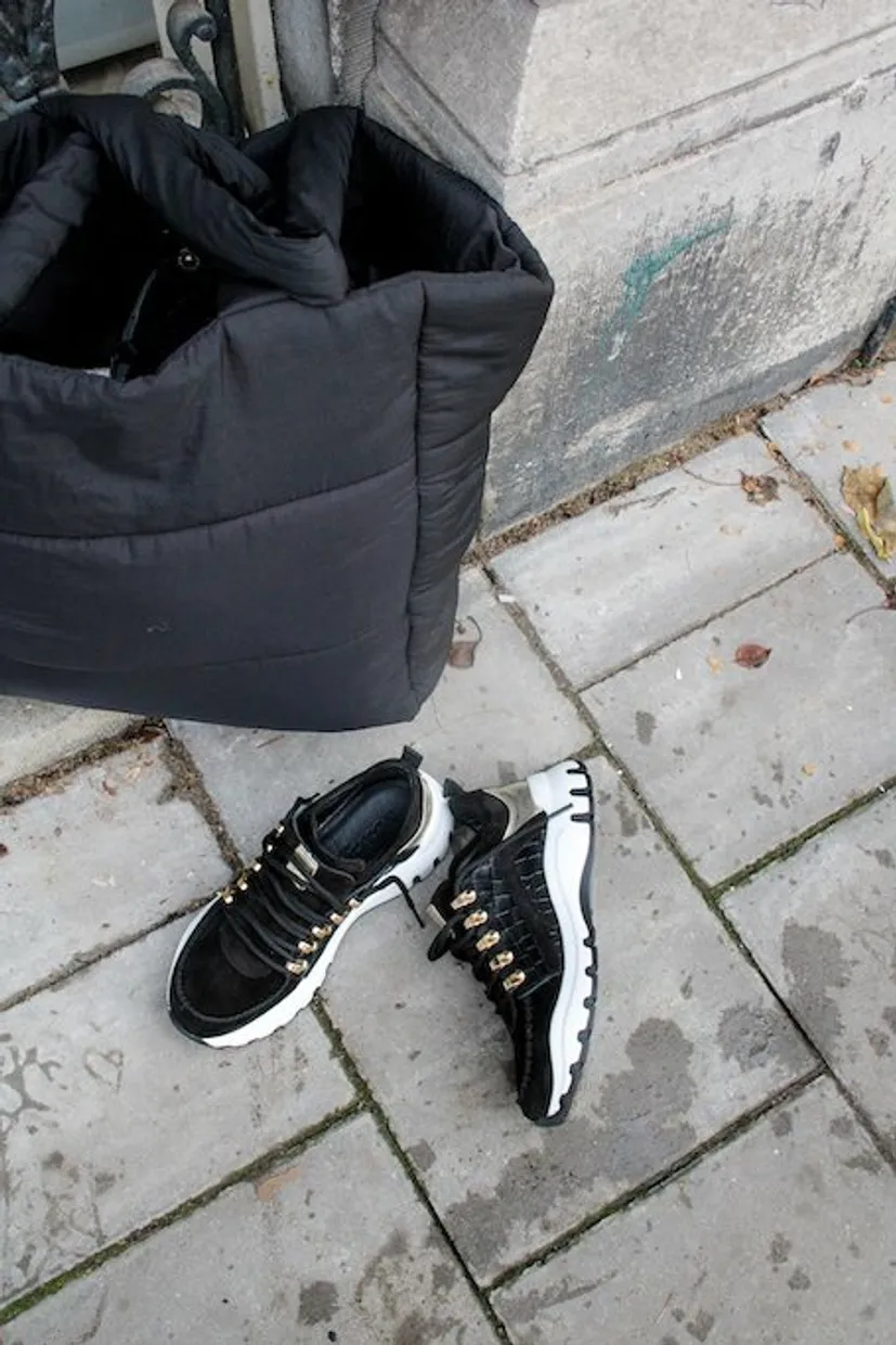 Babouche sneaker croco black