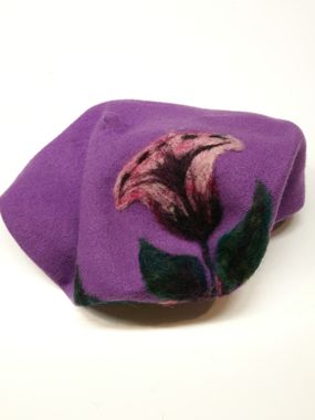 beret flowerprint