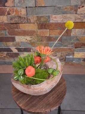 Kokosnoot met bloemen