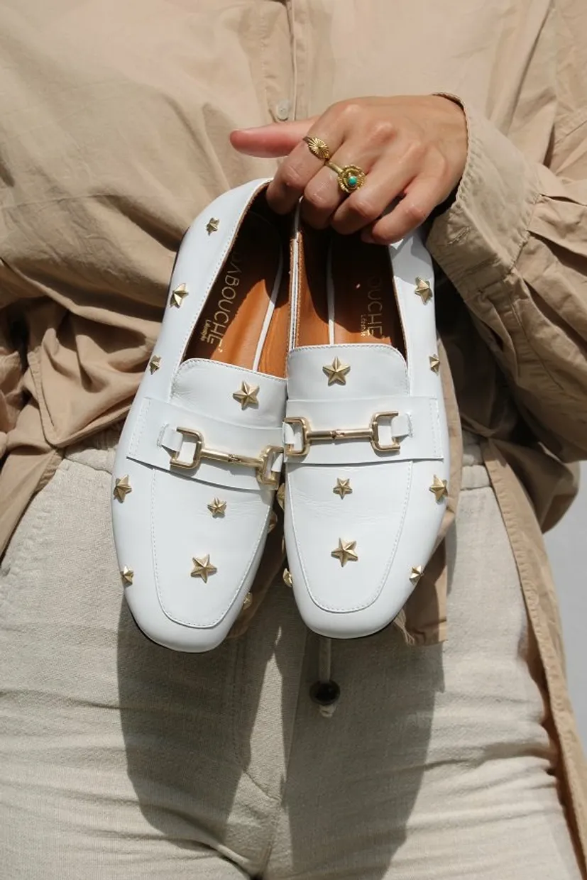 Babouche loafer ster studs wit