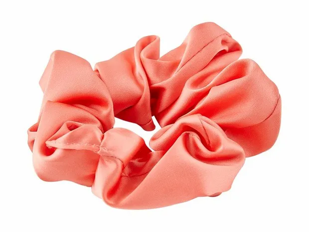 Satin scrunchie coral pink