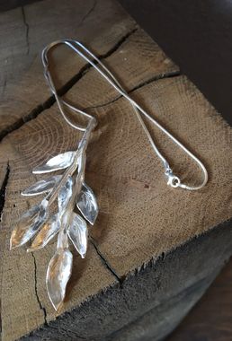 Zilveren hanger “Leaves” Petra de Jong