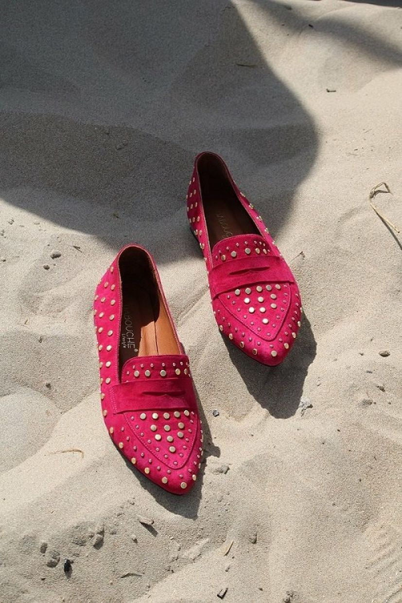 Edgy studs loafer fuchsia