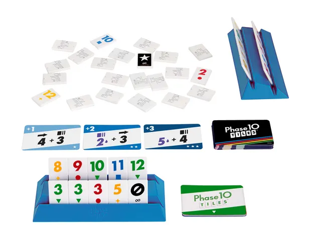 Phase 10 Tiles spel, familiespel met tegels van het rummykubtype, speelplezier voor 2-6 spelers
