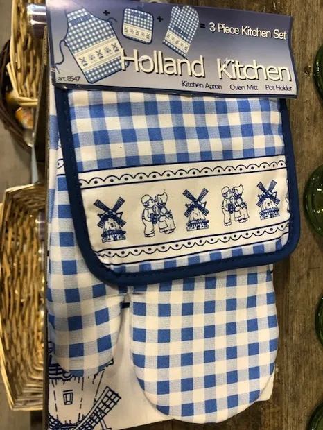 Holland 3 Piece Kitchen Set